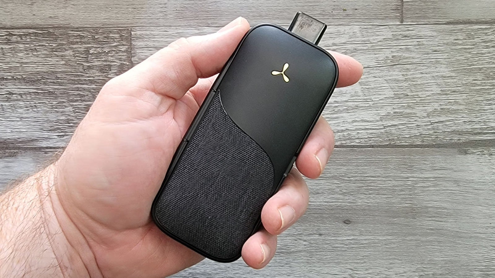 Unleashing the Future of Vaping: AirVape Legacy Pro
